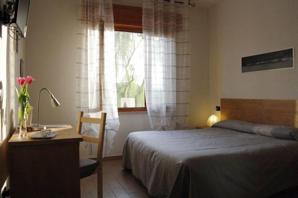 I Due Orfici Bed & Breakfast Cona  Cameră foto